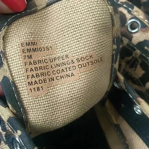 Steve Madden Platform Leopard Sneaker - Picture 8 of 9